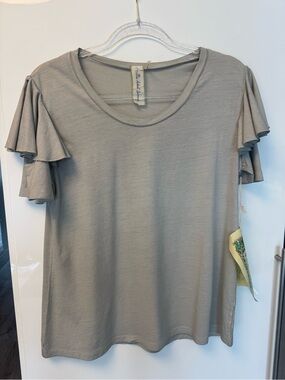 Aratta silent journey Classic Ruffle Sleeve Women's Top - Gray size Small